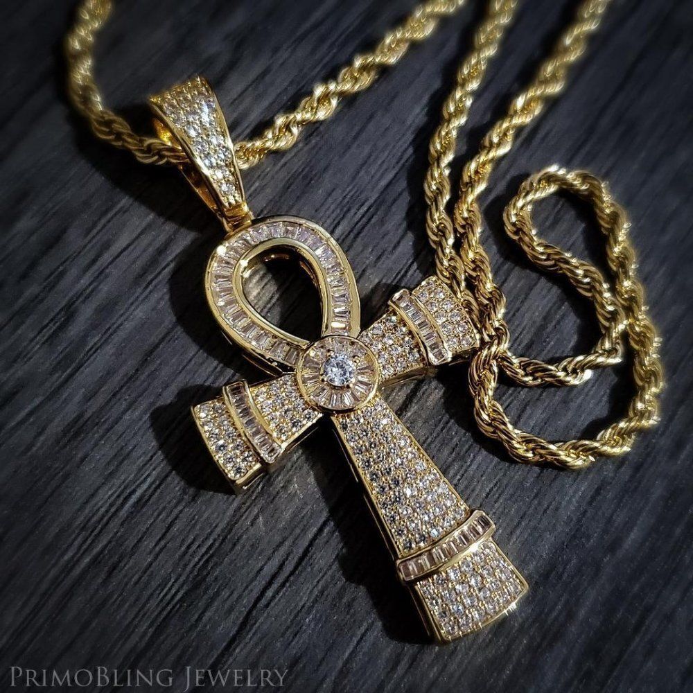 Iced Out Ankh In Gold - Picture 2 of 3